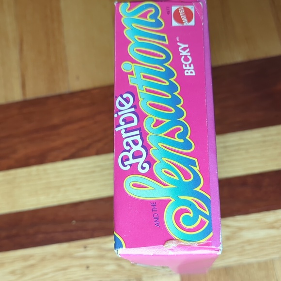 Becky 1987 Barbie and The Sensations- Becky Mattel 4977 - Picture 7 of 14